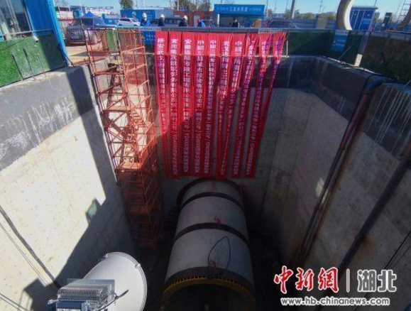 国内最大直径圆形顶管综合管廊最后区段顶管始发