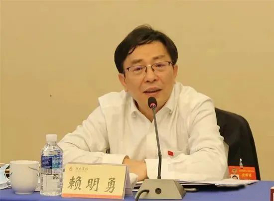 全国政协委员赖明勇：加快城市排水管网改造修复力度 推广非开挖修复技术